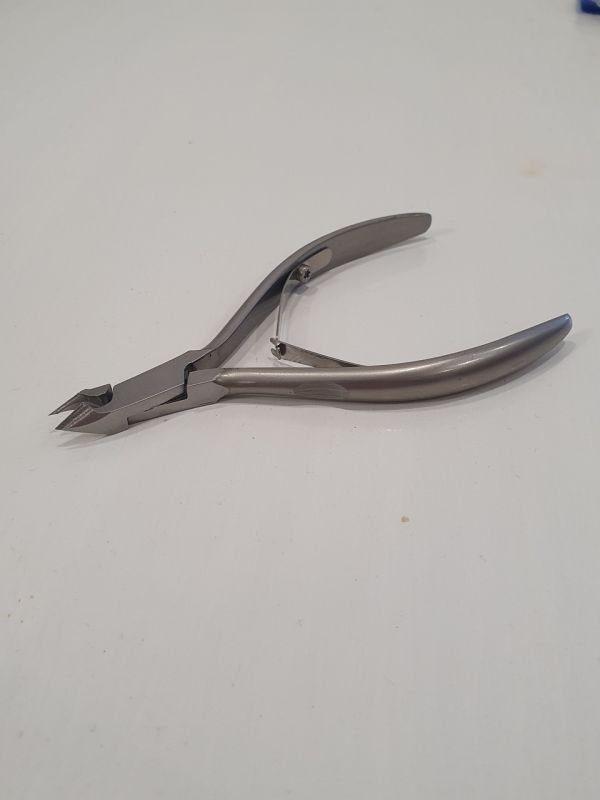 Профессиональные кусачки для кутикулы  LBS-001 (8мм)