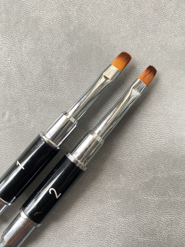 Двосторонній пензель LBS 2 для гелю та малювання тонких ліній