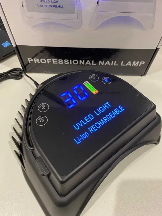 Лампа акумуляторна професійна 64 ВАТ (на 6 годин роботи)