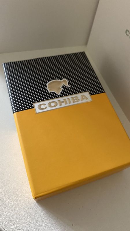 Запальничка для сигар COHIBA COB-359 колір чорний з золотом
