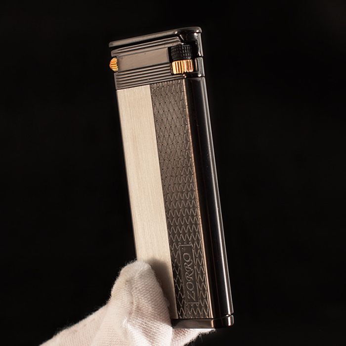 Елегантна Газова Запальничка ZORRO сріблясто-чорна