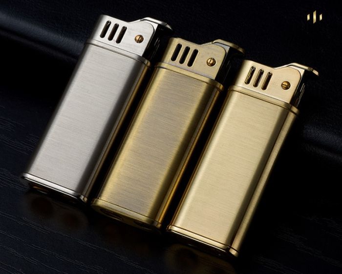 Елегантна Бензинова Запальничка  KOJI Срібляста