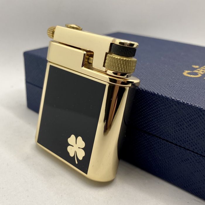 Запальничка бензинова Chief з чотирилистником