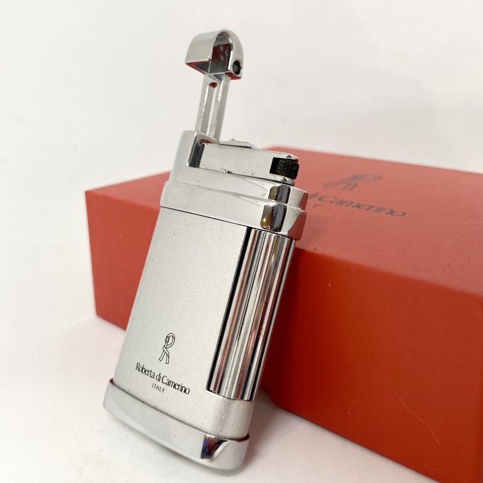 Елегантна газова запальничка Roberta di Camerino (Italy) — Silver & Chrome