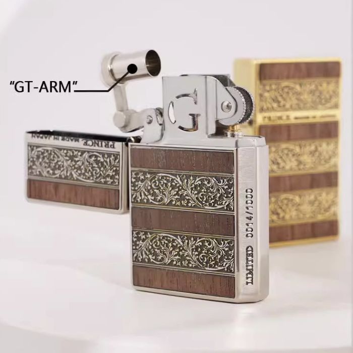 Бензинова запальничка Prince — Limited Edition (Japan) Gold