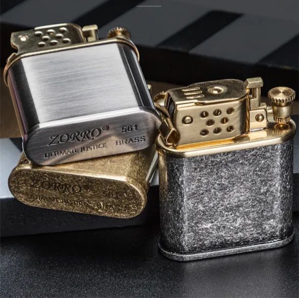 Бензинова запальничка Zorro 561 «Ultimate Justice»Золотистий сатин