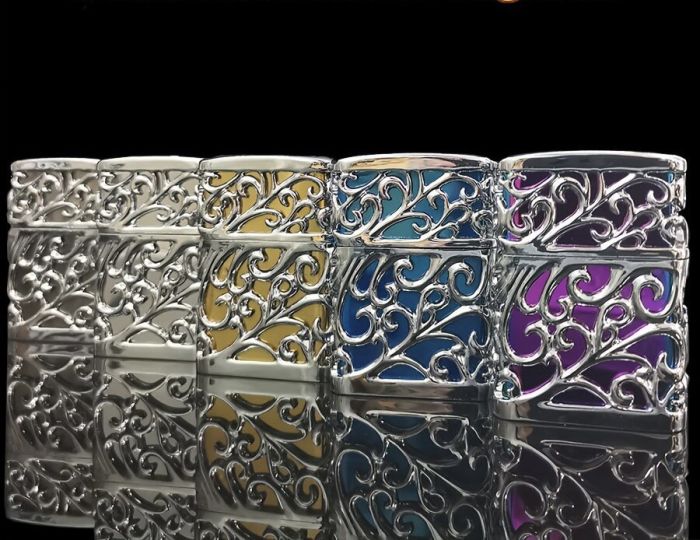 Бензинова запальничка Zorro «Ajour" Silver & Blue (Срібло з синьою вставкою)