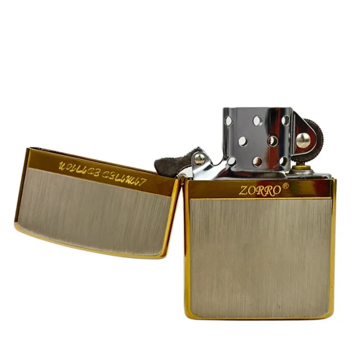Бензинова запальничка Zorro Ultimate Justice Limited Edition, Brushed Gold/Silver