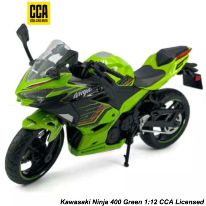 Масштабна модель Kawasaki Ninja 400 (2023) Green 1:12 CCA Licensed Diecast Model