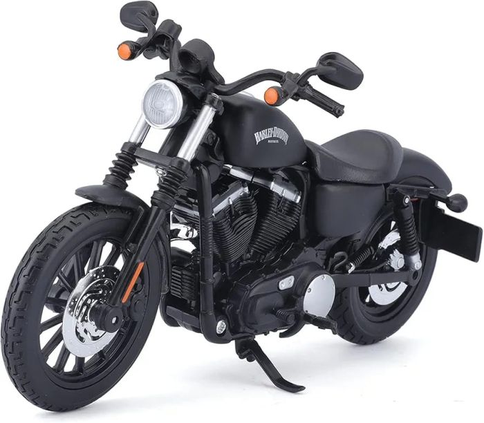 Масштабна модель мотоцикла Maisto Harley-Davidson 2014 Sportster Iron 883 (1:12)