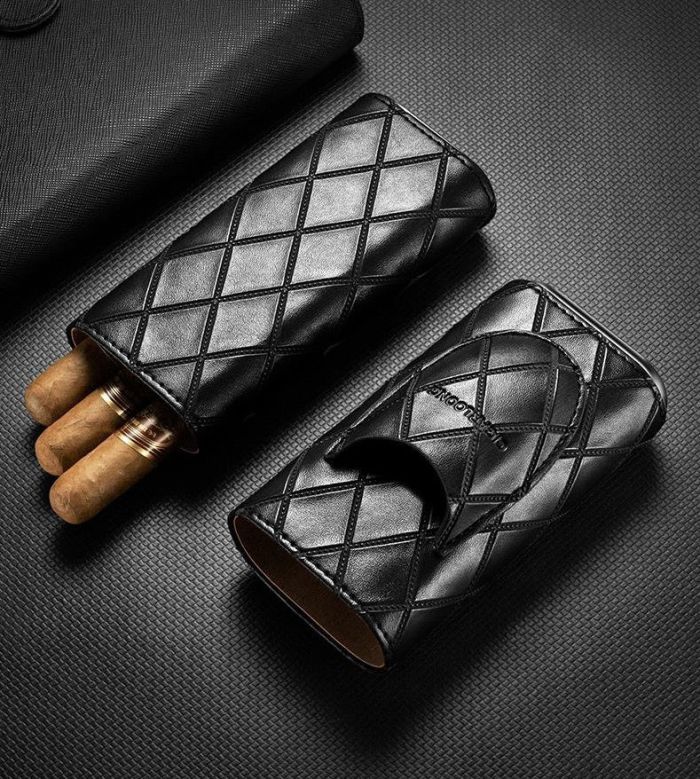 Елегантний шкіряний футляр (хумідор) для 3-х сигар Cigarloong із гільйотиною — Чорний