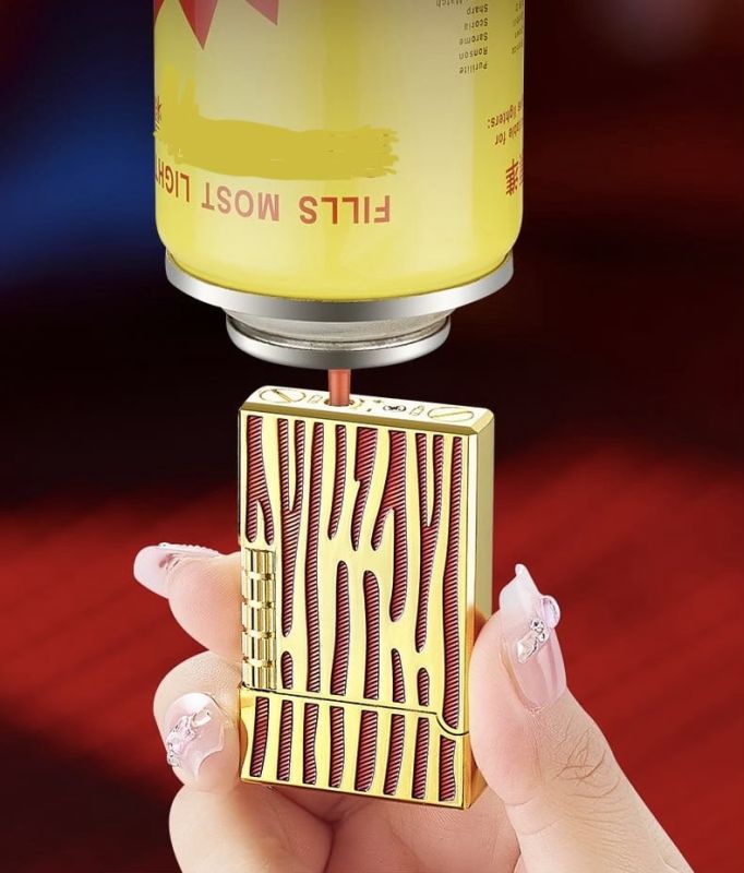 Елегантна газова запальничка Classic Lighter з фірмовим кліком (Red/Gold)