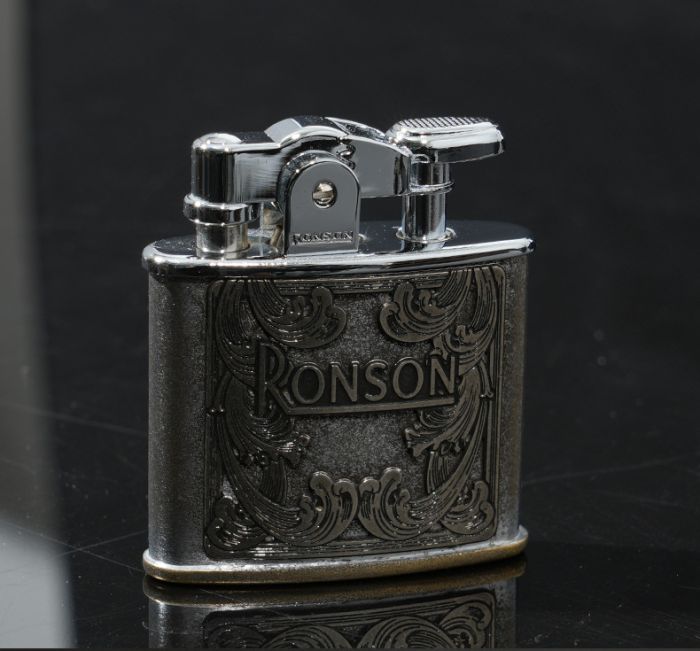 Бензинова запальничка Ronson "Standard" (Retro Model 1943)