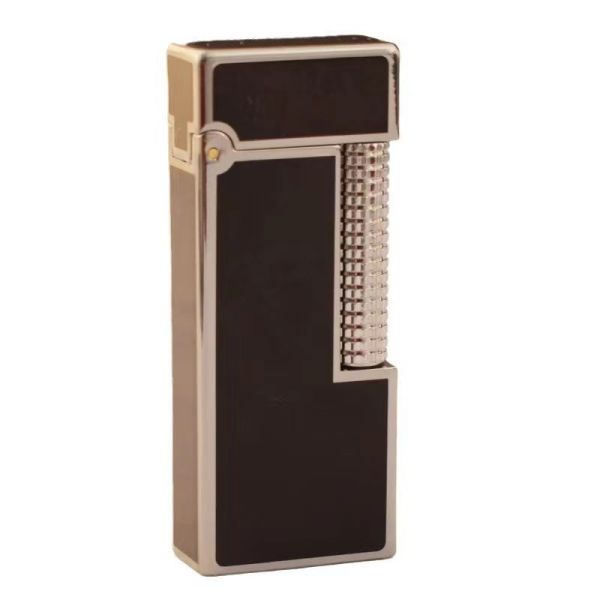 Бензинова запальничка Zorro 728 — Класика у стилі "Old Money" сріблясто-чорна