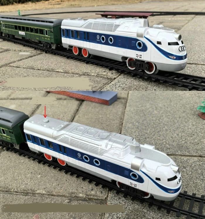 Великий ігровий набір залізниці FENFA Train Familial (9.4 метри колії, 2 локомотиви, 7 вагонів, акумулятори + зарядний пристрій)