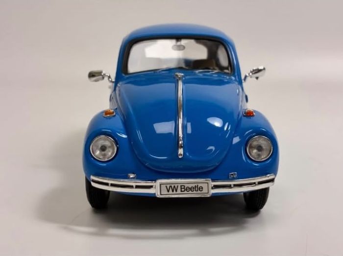 Легендарний Volkswagen Beetle (Жук ) у масштабі 1:24 —від Welly NEX