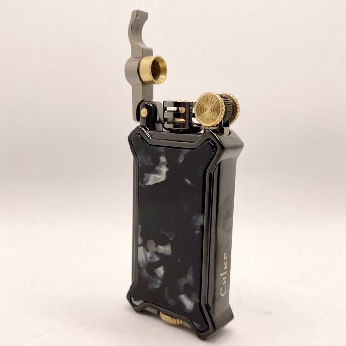 Бензинова запальничка Chief "Black Pearl" (Чорна Перлина)