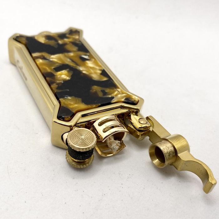 Бензинова запальничка Chief "Золотий Амбер"