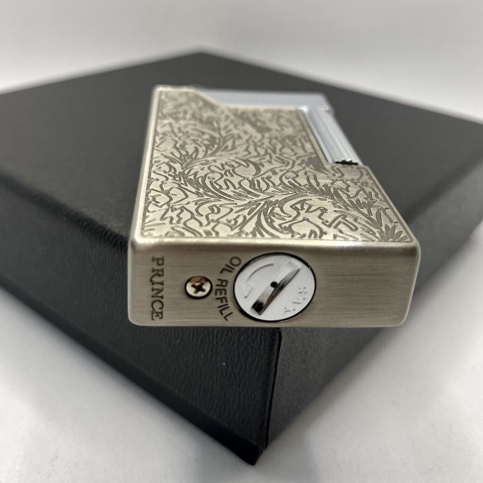 Бензинова запальничка Prince «Чорне Листя» (Black Fern)