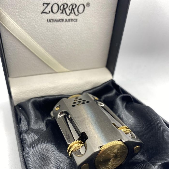 Бензинова запальничка Zorro "Нічний Рейдер"