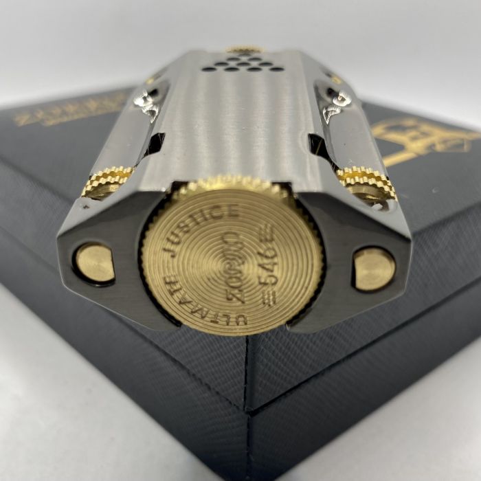 Бензинова запальничка Zorro "Нічний Рейдер"