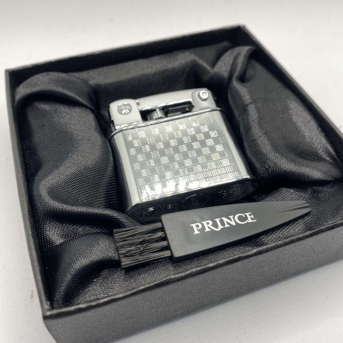 Бензинова запальничка Prince "Хромовий Щит"