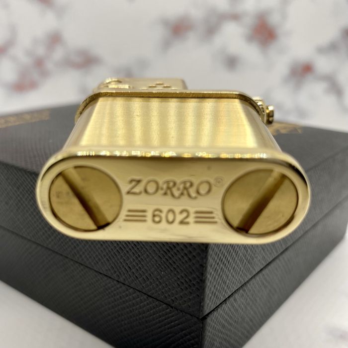 Бензинова запальничка Zorro "Золотий Спадкоємець"