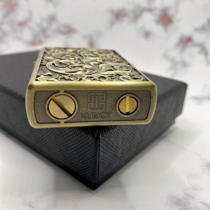 Бензинова запальничка KUBOY "Бароко Бронза"