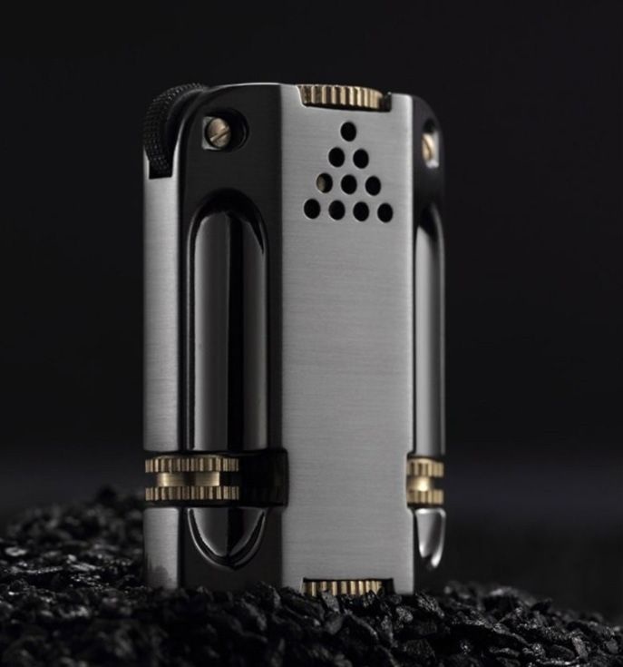 Бензинова запальничка Zorro "Нічний Рейдер"