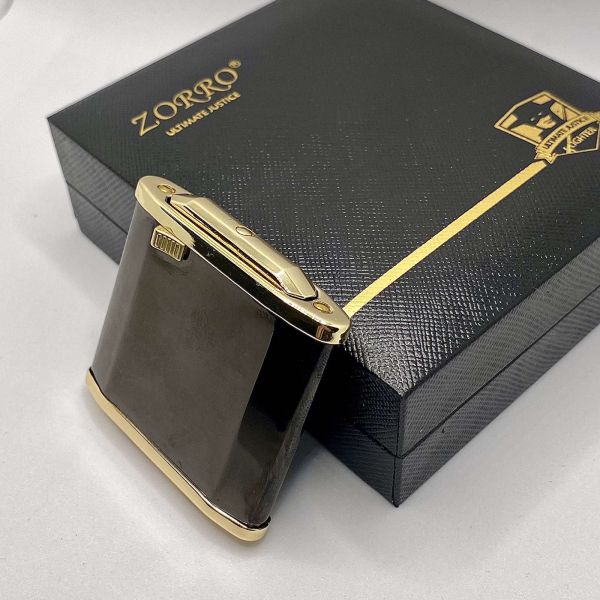 Бензинова запальничка ZORRO чорний глянець із золотом