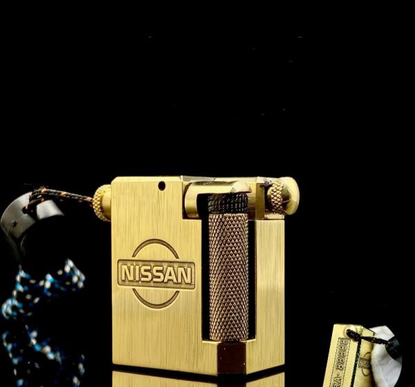 Бензинова запальничка Koji Nissan