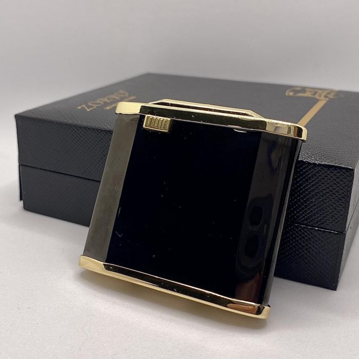 Бензинова запальничка ZORRO чорний глянець із золотом