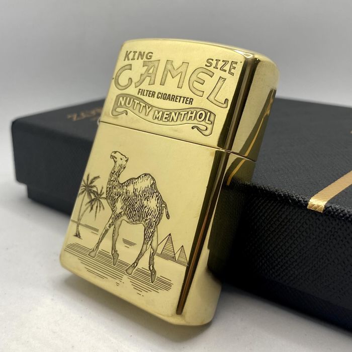Бензинова запальничка Zorro "Золотий Верблюд" (Camel King)