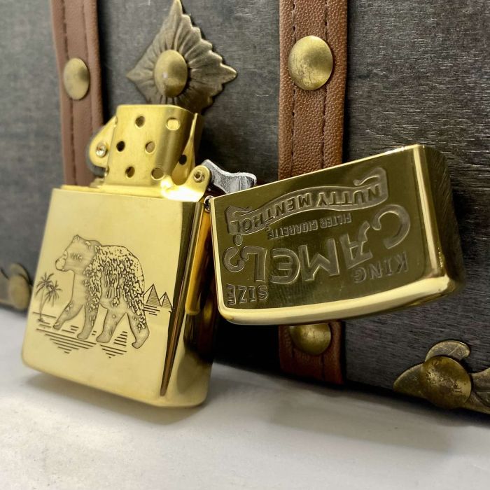 Бензинова запальничка Zorro "Золотий Верблюд" (Camel King)