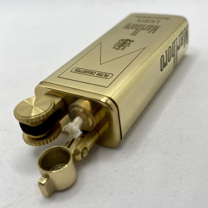 Бензинова запальничка Zorro Golden Lights (Золоті Вогні)