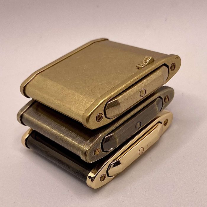 Бензинова запальничка ZORRO в золотому кольорі