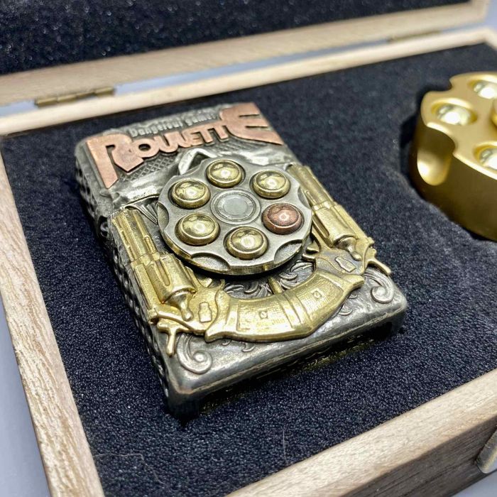 Подарункова ексклюзивна бензинова запальничка Zippo