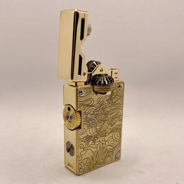 Бензинова Запальничка Chief Золотий Східний Дракон