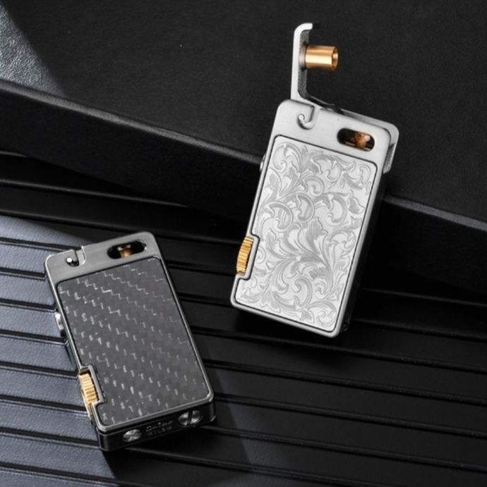 Ексклюзивна Бензинова Запальничка Chief матова срібляста