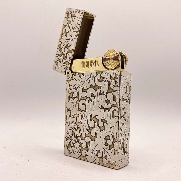 Бензинова Запальничка ZORRO Золота лоза