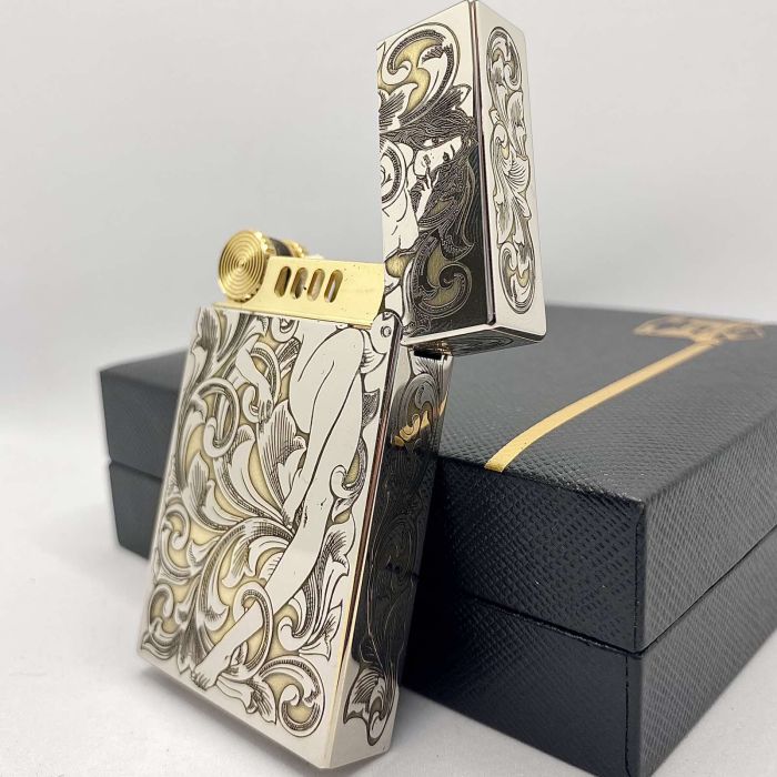 Бензинова запальничка Zorro: Золотий Рельєф Сходу