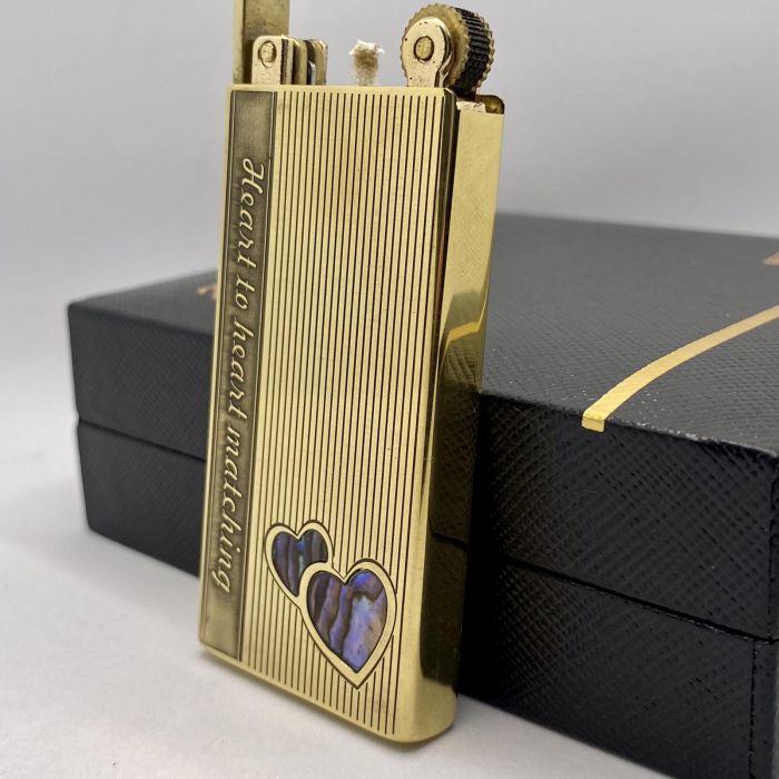 Бензинова запальничка Zorro "Серце до Серця" або Zorro "Heart to Heart"