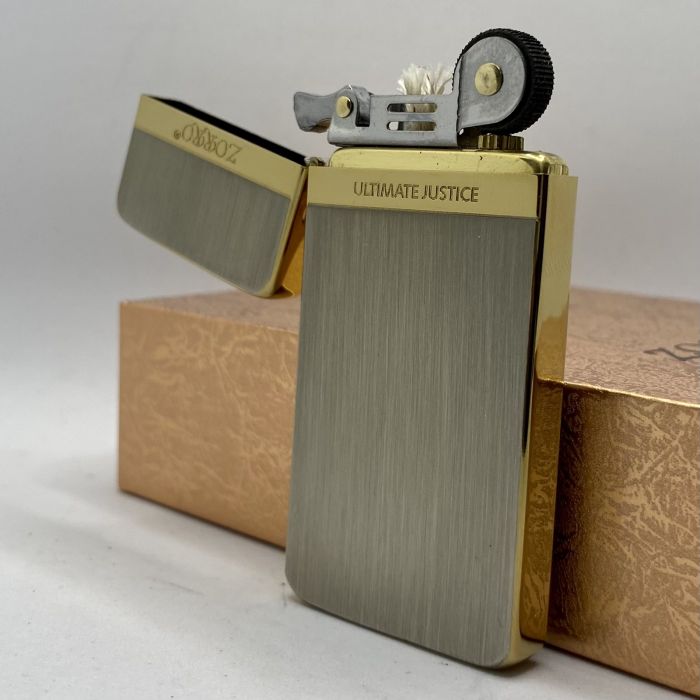 Бензинова запальничка ZORRO "Золотий Граніт" (Gold Granite)