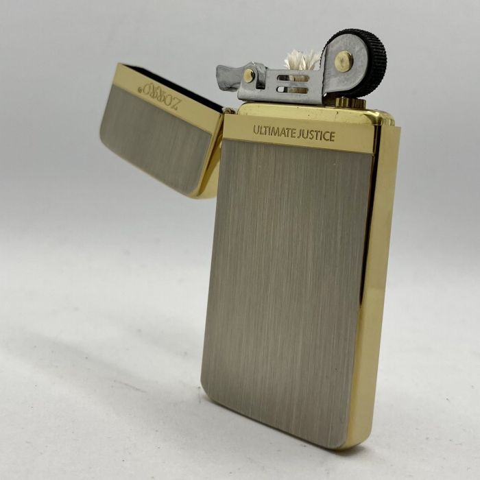 Бензинова запальничка ZORRO "Золотий Граніт" (Gold Granite)