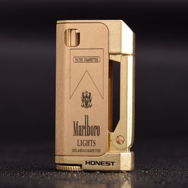 Запальничка HONEST бензинова Marlboro колір Gold