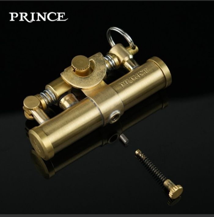 Бензинова запальничка Prince з латуні