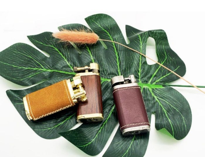 Газова запальничка фірми SPUNK коричнева