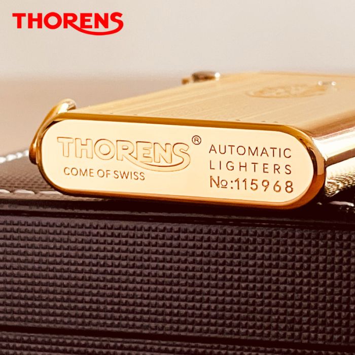 Вишукана бензинова запальничка Thorens золотого кольору