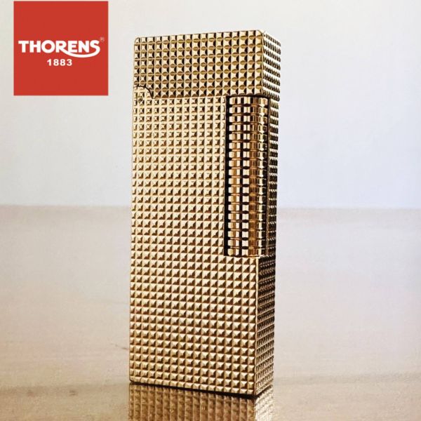 Елегантна газова запальничка THORENS золота з рельєфним візерунком