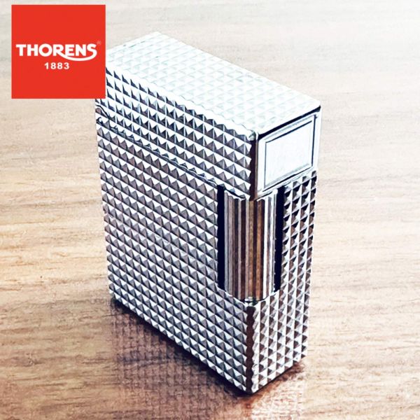 Преміальна газова запальничка THORENS з рельєфним візерунком